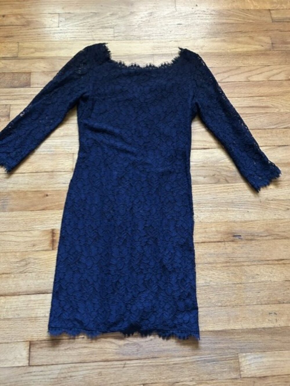 Diane von Furstenberg DVF Zarita Navy Blue Lace Dress Size 4 Full Zip - Picture 2 of 7